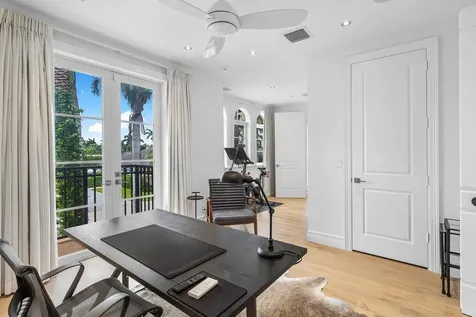 2124 W Maya Palm Drive Boca Raton FL 33432