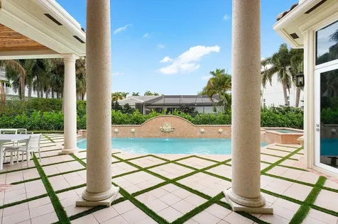 2124 W Maya Palm Drive Boca Raton FL 33432