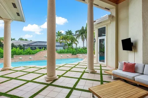 2124 W Maya Palm Drive Boca Raton FL 33432