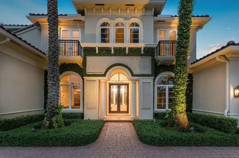 2124 W Maya Palm Drive Boca Raton FL 33432