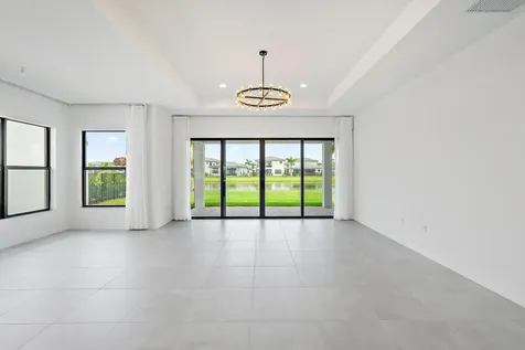 8281 Essex Country Club Drive Boca Raton FL 33434