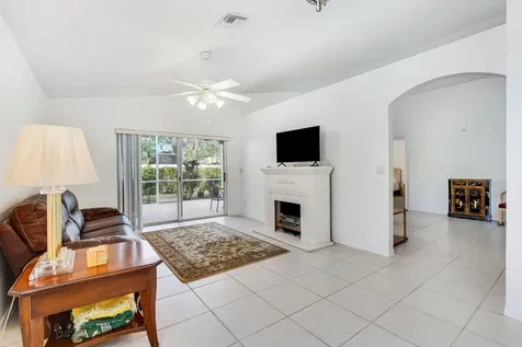 8270 Duomo Circle Boynton Beach FL 33472
