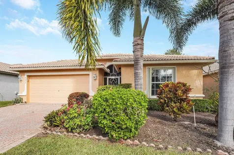 8270 Duomo Circle Boynton Beach FL 33472