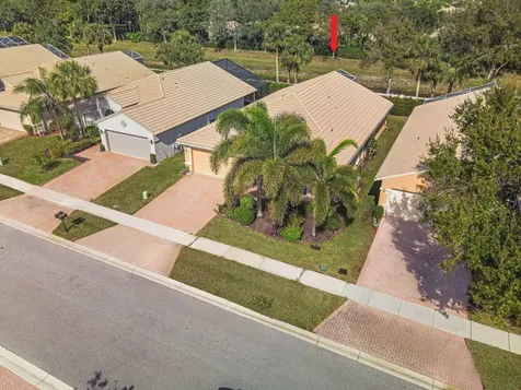 8270 Duomo Circle Boynton Beach FL 33472