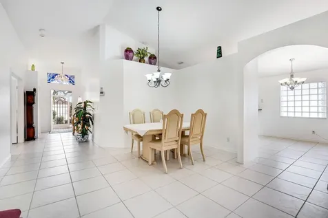 8270 Duomo Circle Boynton Beach FL 33472