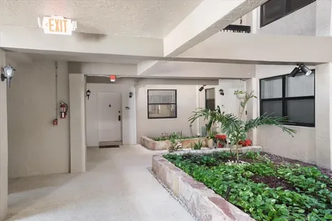 511 Ives Dairy Road Miami FL 33179