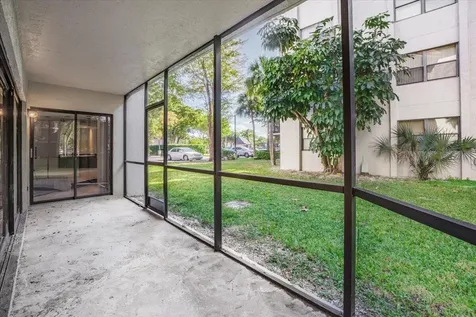 511 Ives Dairy Road Miami FL 33179
