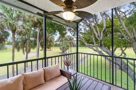 5020 Golfview Court Delray Beach FL 33484