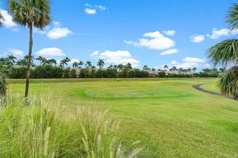 5020 Golfview Court Delray Beach FL 33484