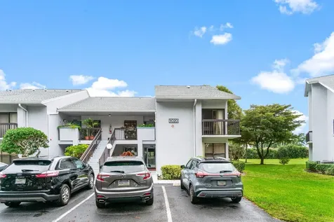 5020 Golfview Court Delray Beach FL 33484
