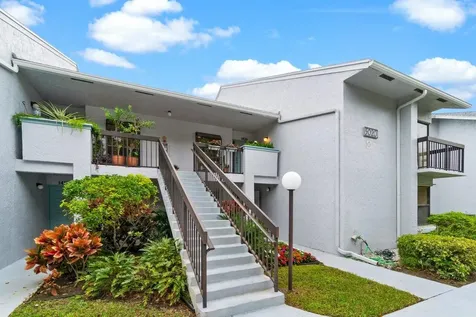 5020 Golfview Court Delray Beach FL 33484