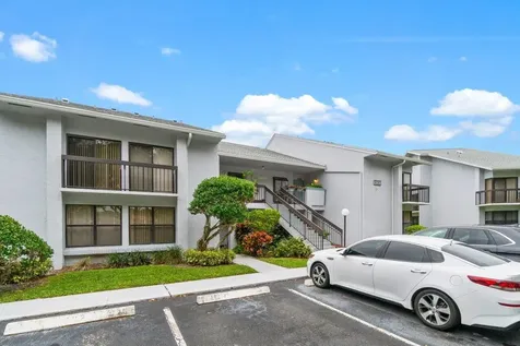 5020 Golfview Court Delray Beach FL 33484