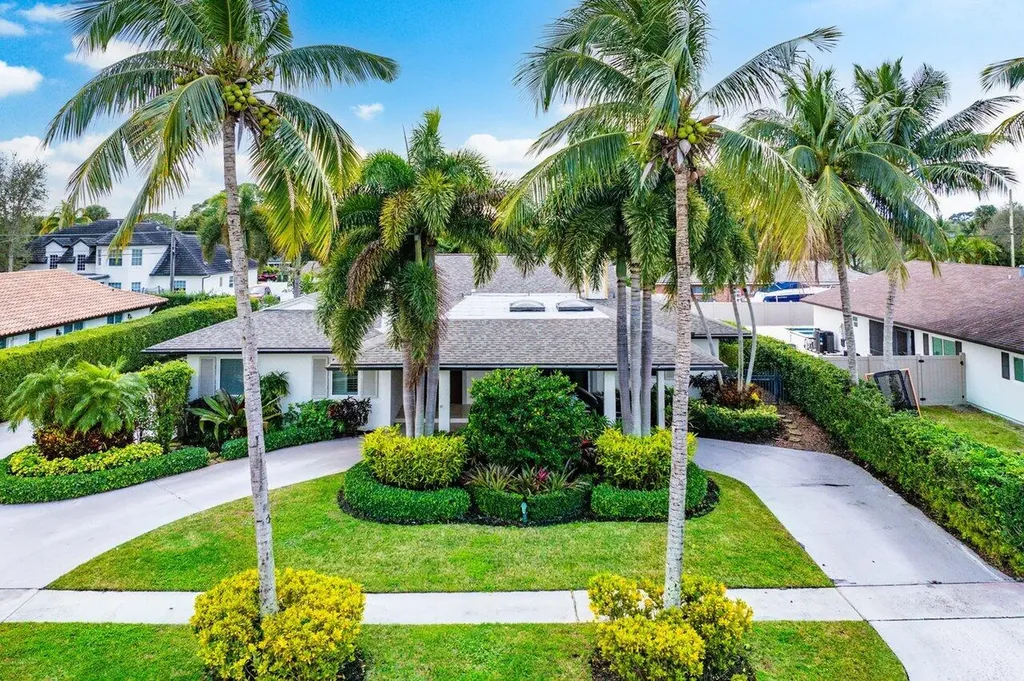 1080 Sw 17th Street Boca Raton FL 33486