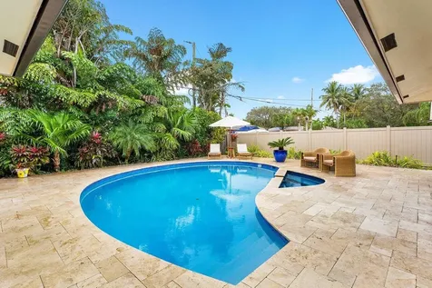 1080 Sw 17th Street Boca Raton FL 33486