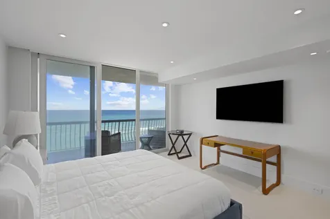 2100 S Ocean Boulevard Palm Beach FL 33480