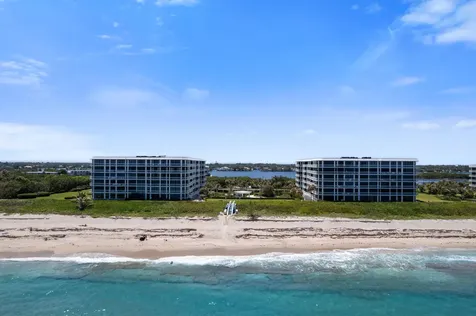 2100 S Ocean Boulevard Palm Beach FL 33480