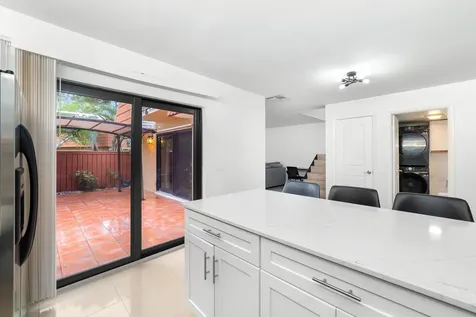 2971 Sw 11 Place Deerfield Beach FL 33442
