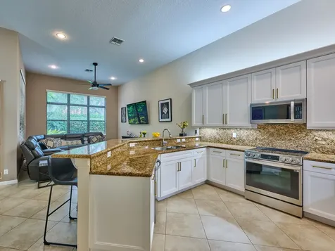6931 Fabiano Circle Boynton Beach FL 33437