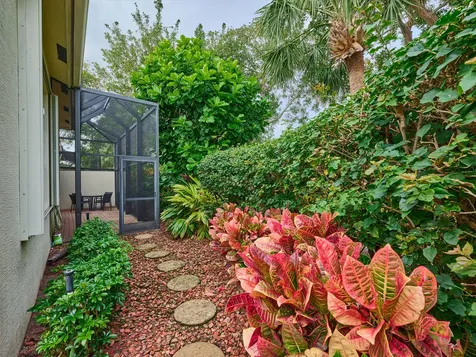 6931 Fabiano Circle Boynton Beach FL 33437