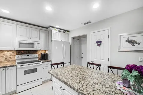 4725 Greentree Circle Boynton Beach FL 33436