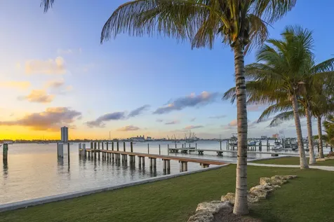 1265 N Lake Way Palm Beach FL 33480