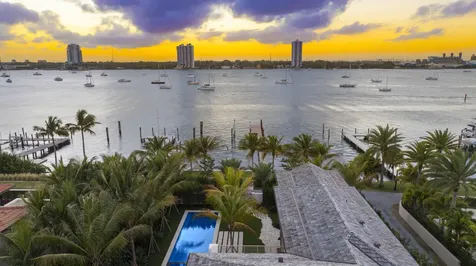 1265 N Lake Way Palm Beach FL 33480