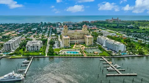 150 Bradley Place Palm Beach FL 33480