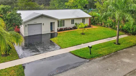 109 Winged Foot Lane Boca Raton FL 33431