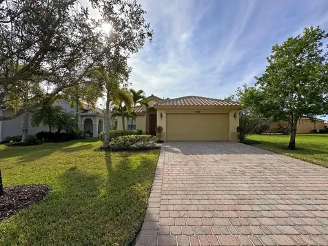 11329 Sw Birch Tree Circle Port Saint Lucie FL 34987