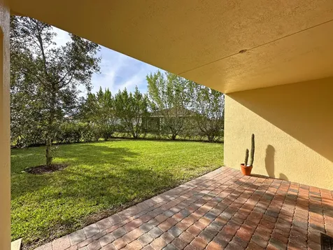 11329 Sw Birch Tree Circle Port Saint Lucie FL 34987