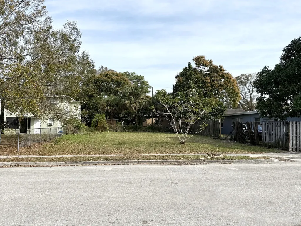 804 N 22nd Street Fort Pierce FL 34950