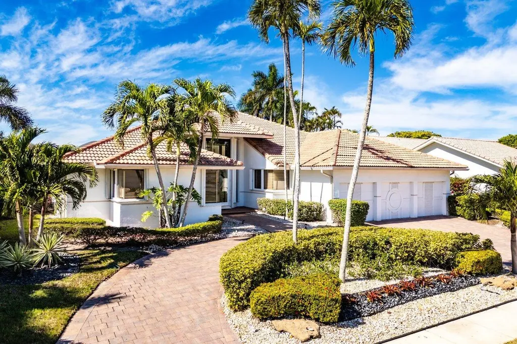 4627 Bocaire Boulevard Boca Raton FL 33487