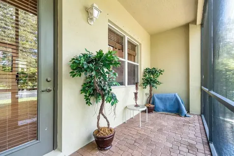 1098 Grove Park Circle Boynton Beach FL 33436
