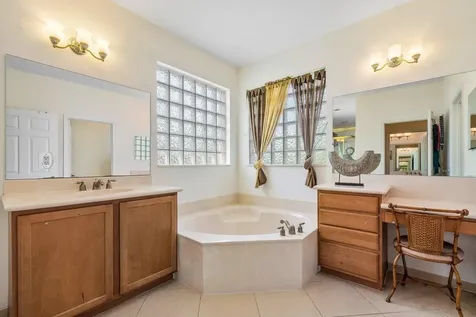 1098 Grove Park Circle Boynton Beach FL 33436