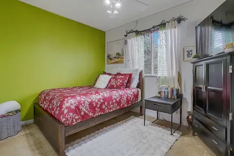 1098 Grove Park Circle Boynton Beach FL 33436