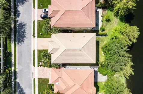1098 Grove Park Circle Boynton Beach FL 33436