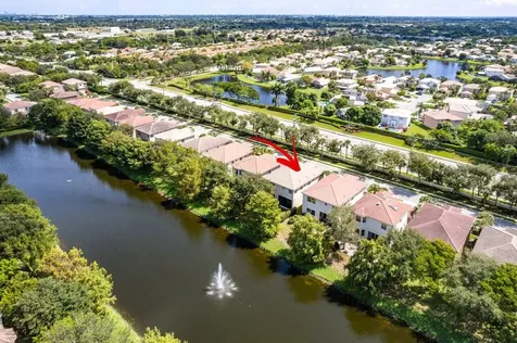 1098 Grove Park Circle Boynton Beach FL 33436