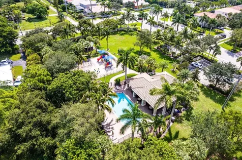 1098 Grove Park Circle Boynton Beach FL 33436