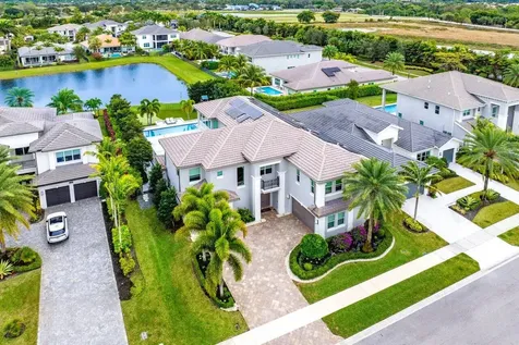 19878 Meadowside Lane Boca Raton FL 33498