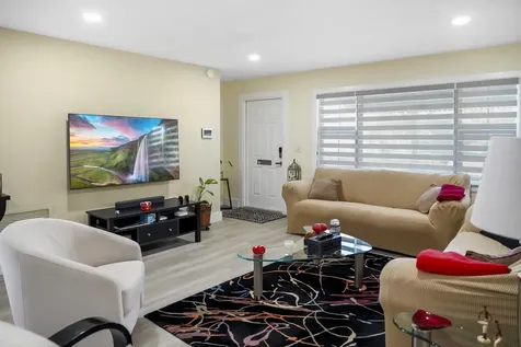 1726 Sw 19th Drive Boynton Beach FL 33426