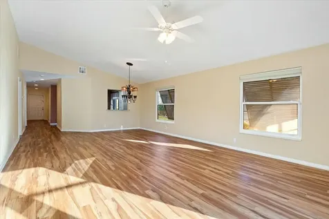 6686 Se Yorktown Drive Hobe Sound FL 33455