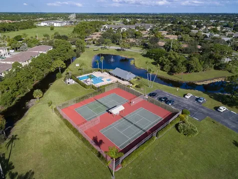 6686 Se Yorktown Drive Hobe Sound FL 33455