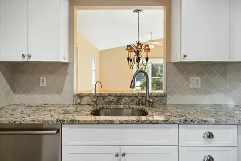 6686 Se Yorktown Drive Hobe Sound FL 33455