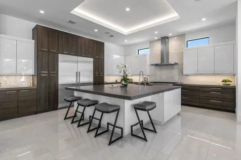 725 Ne 71st Street Boca Raton FL 33487