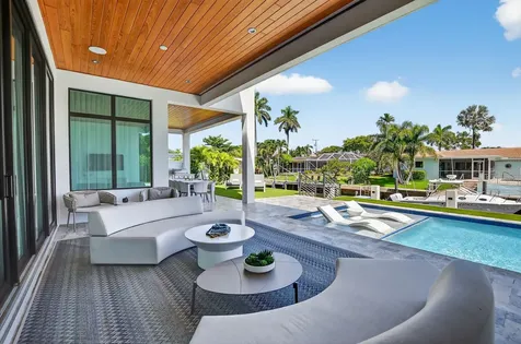 725 Ne 71st Street Boca Raton FL 33487