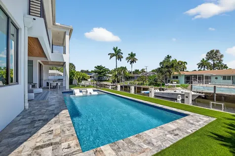 725 Ne 71st Street Boca Raton FL 33487