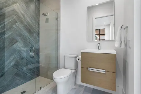 725 Ne 71st Street Boca Raton FL 33487