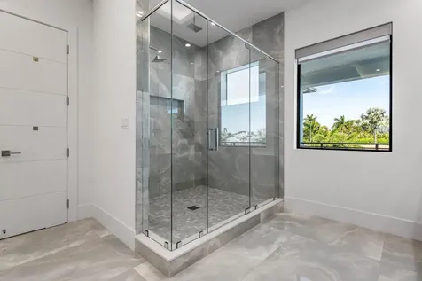 725 Ne 71st Street Boca Raton FL 33487