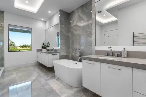 725 Ne 71st Street Boca Raton FL 33487