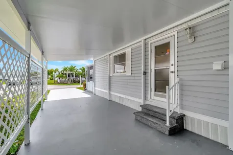 54008 Chapella Boynton Beach FL 33436